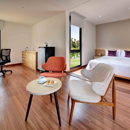 Lakeview Terrace Resort Pengerang Extérieur photo