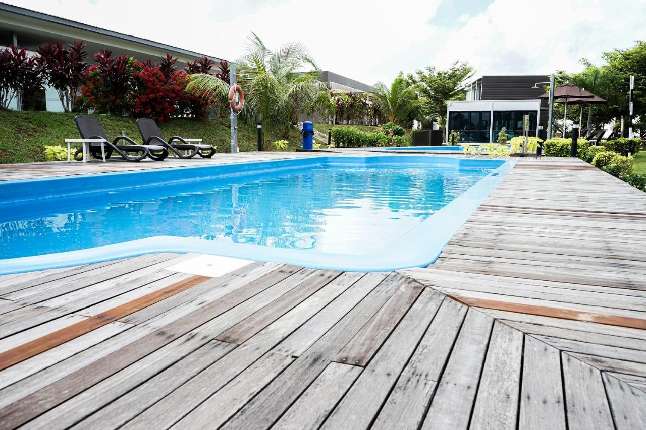 Lakeview Terrace Resort Pengerang Extérieur photo